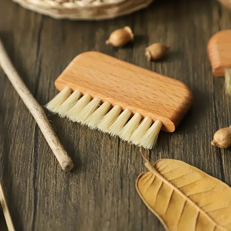Natural Wooden Sisal Nail Brush